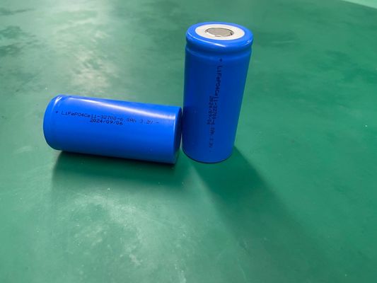 Buon prezzo 32700 Batteria cilindrica Lifepo4 Cellula batteria 6000mah LFP 3.2 Volt batteria al litio in linea