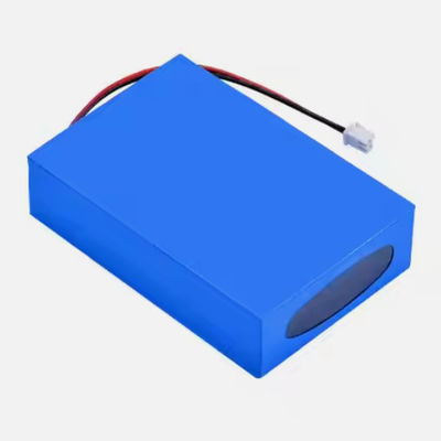 Buon prezzo 12.8V ricaricabile cilindrico 26700 Lifepo4 Kit batteria 4000mAh per la luce solare in linea
