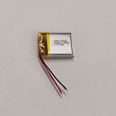 Buon prezzo Dispositivi portatili Batteria polimerica Li 3.7V 602225 ad alta energia e capacità personalizzabile in linea